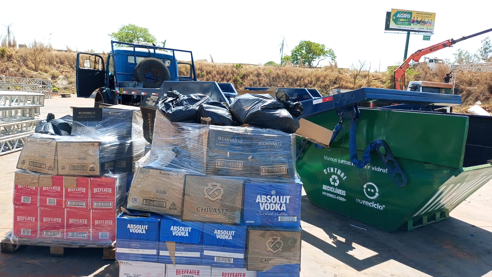 Distribuição de bebidas é pioneira em Goiás em logística reversa de garrafas e reforça combate à falsificação e adulteração de bebidas