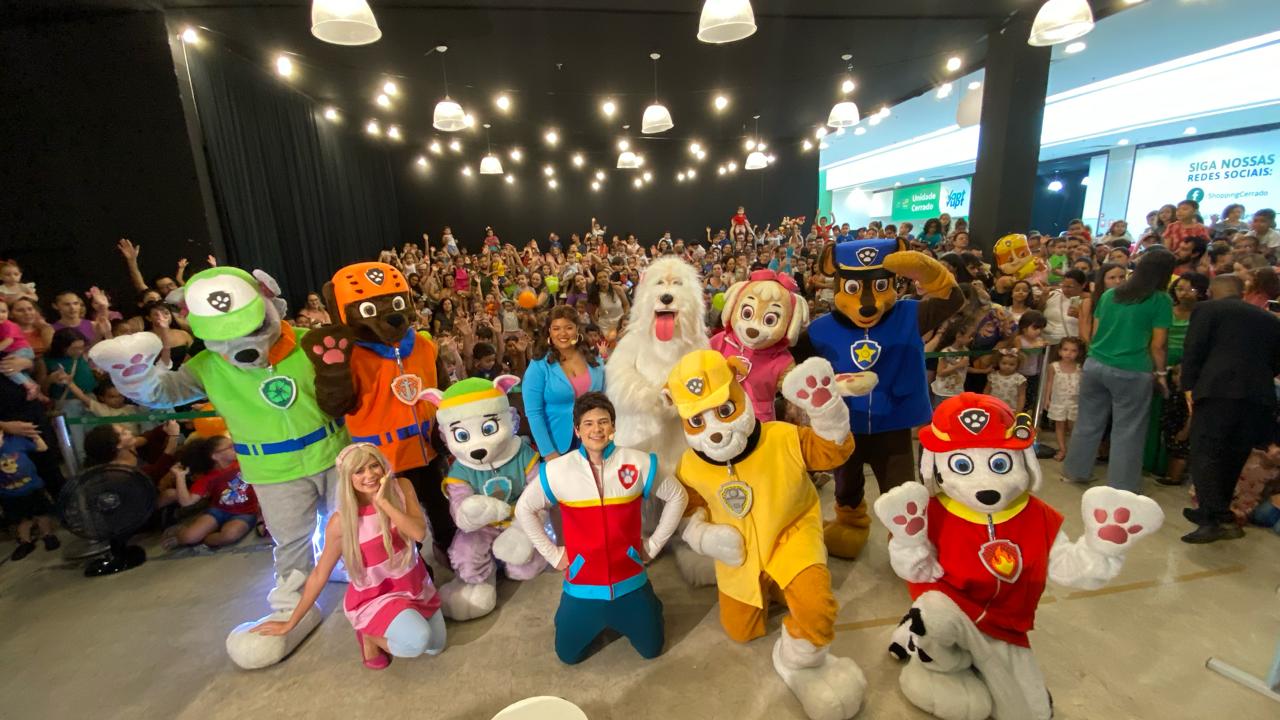 Espetáculo ‘Os Super Cachorros’ é atração gratuita no Shopping Cerrado na véspera do Dia das Crianças
