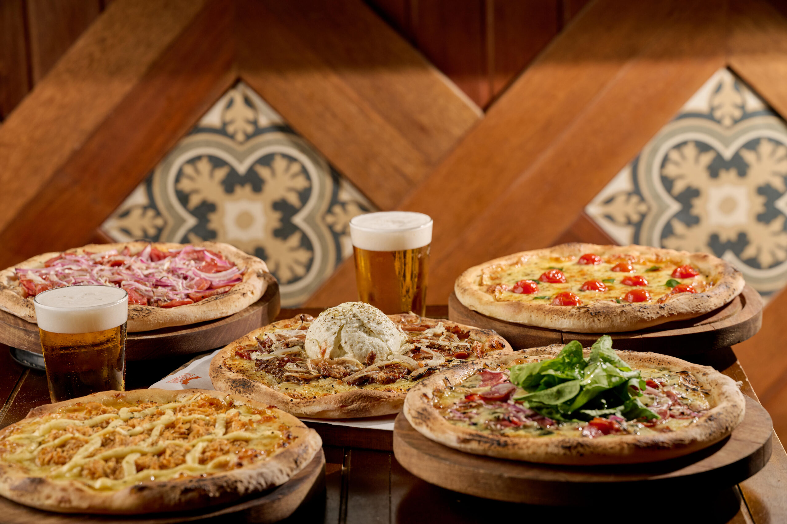 Tatu Bola Goiânia anuncia novidades no cardápio e aposta em versões artesanais de sanduíches e pizzas