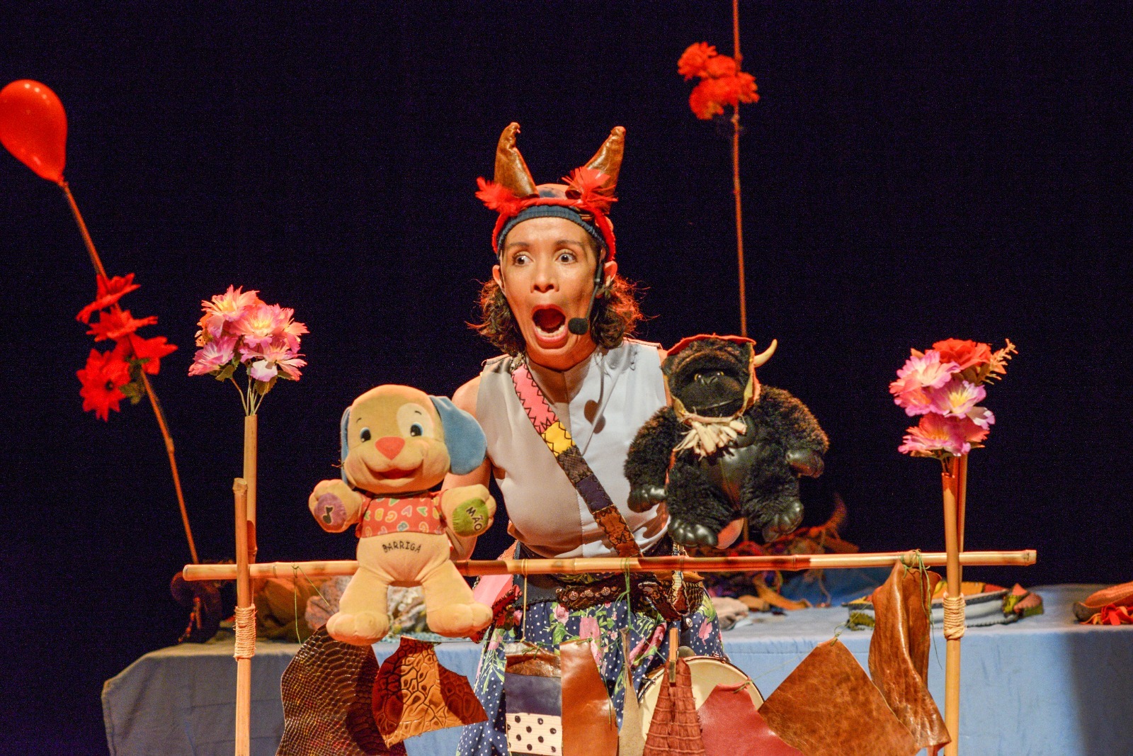 Las Nenas promove programação infantil com teatro, oficinas e rodas de histórias