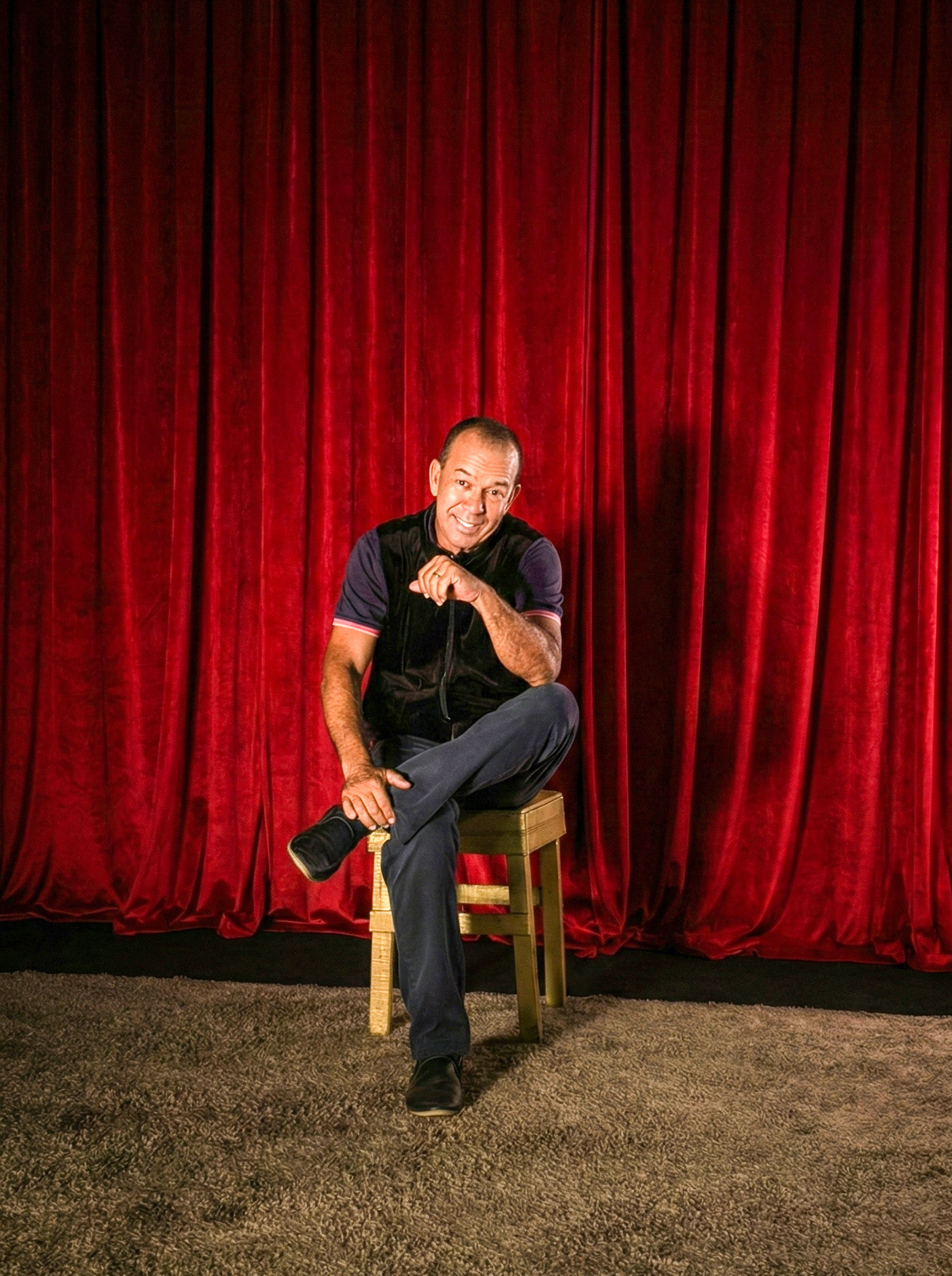 Carlos Moreira apresenta monólogo ‘Confidências de um Espermatozóide Careca’