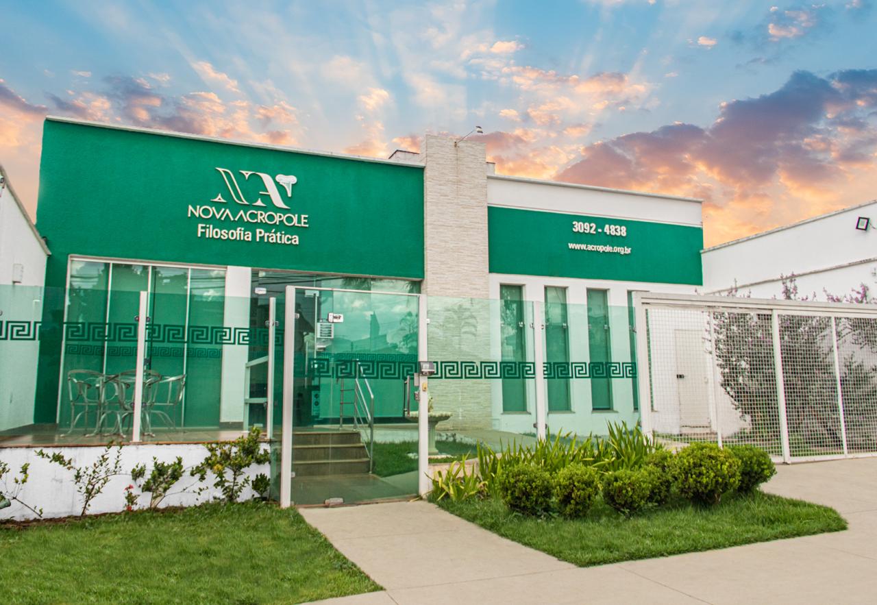 Cursos livres de filosofia ganham público e Nova Acrópole abre inscrições