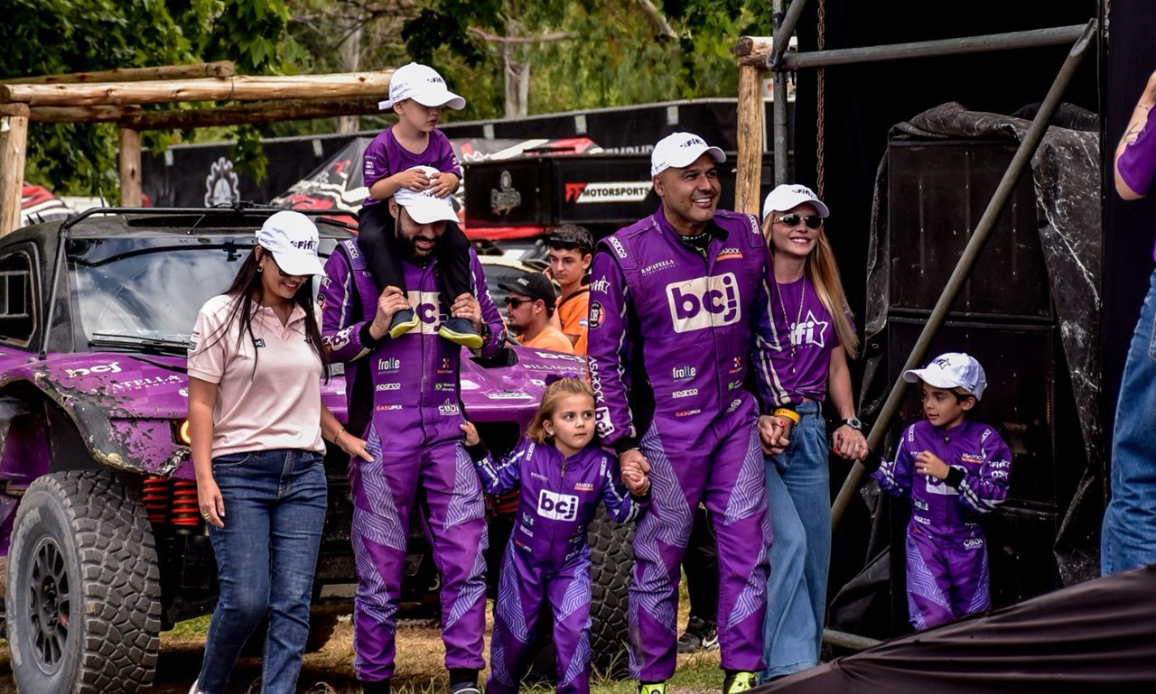 Goianos conquistam título na 7ª edição do SARR na Argentina