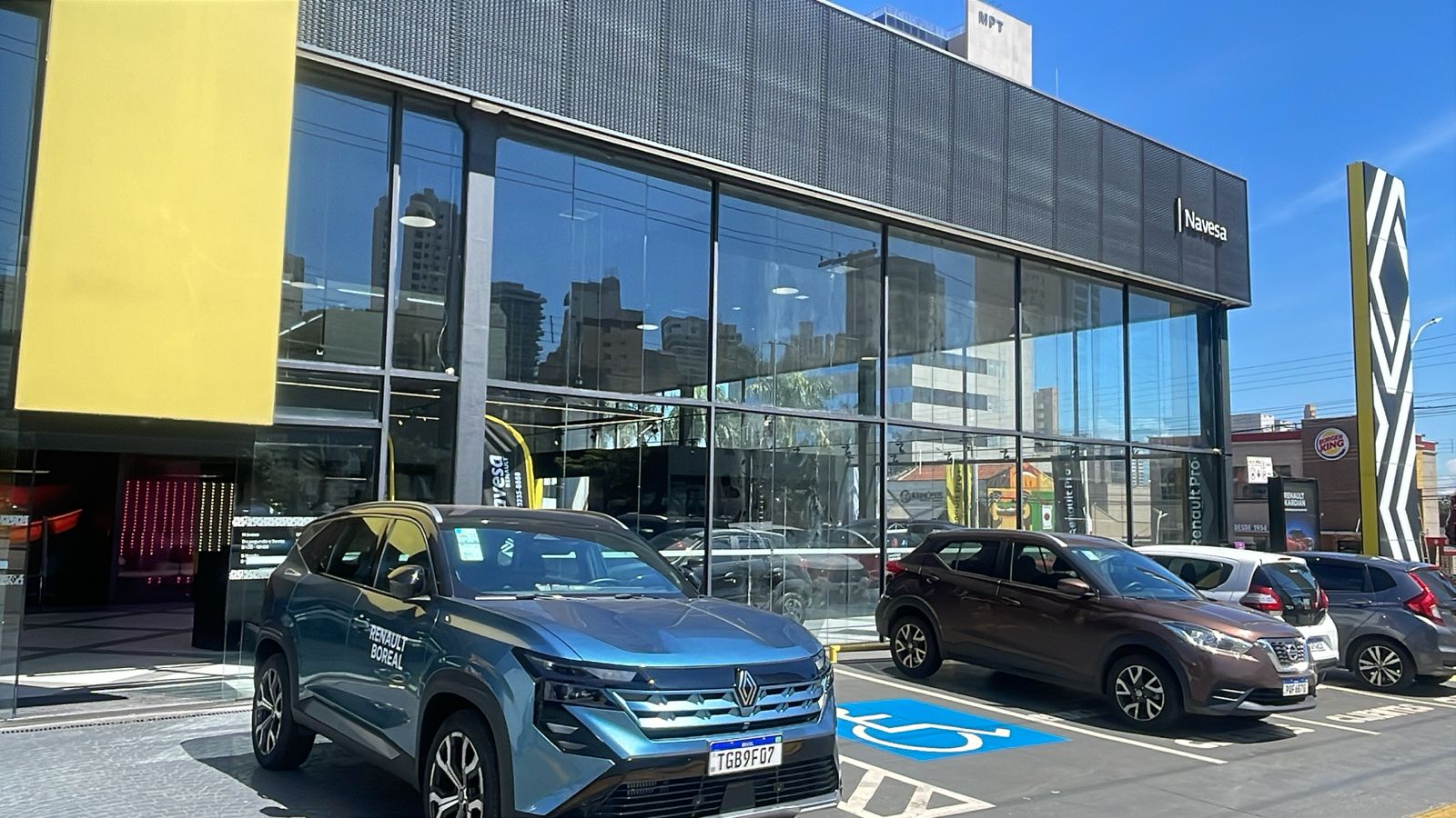 Novo “Renault Koleos 2026” será lançado no sábado, dia 25/4, na Navesa T-63