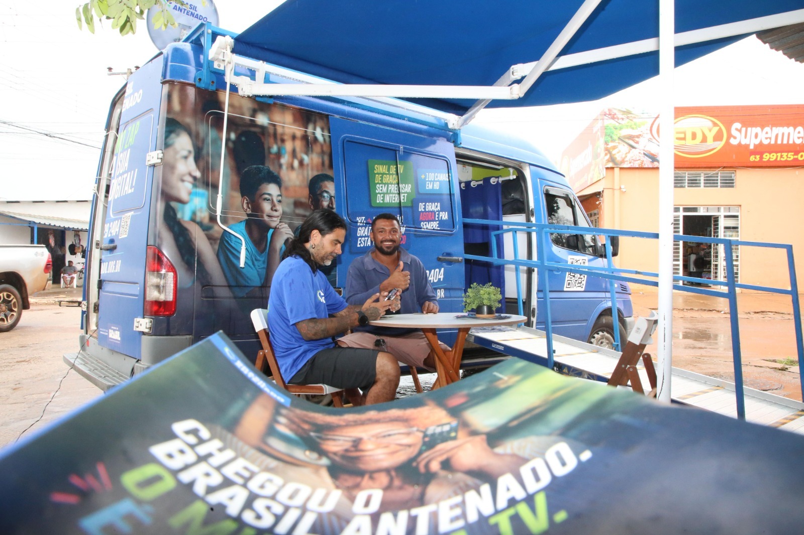 Cinema Itinerante do Brasil Antenado chega a 18 cidades goianas para divulgar distribuição gratuita da nova parabólica digital