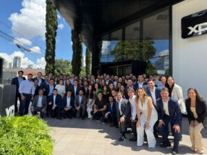 XP celebra 1 ano do Espaço XP em Goiânia com avanço no segmento de alta renda