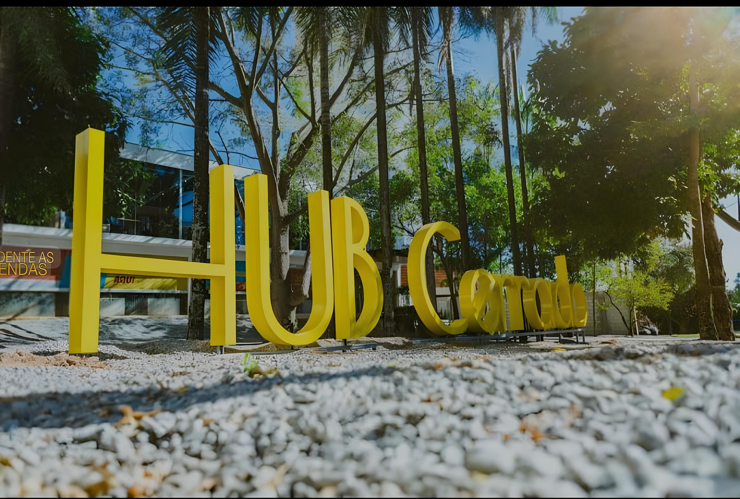 Evento em Goiânia reúne empresários e especialistas para discutir tendências e inovação