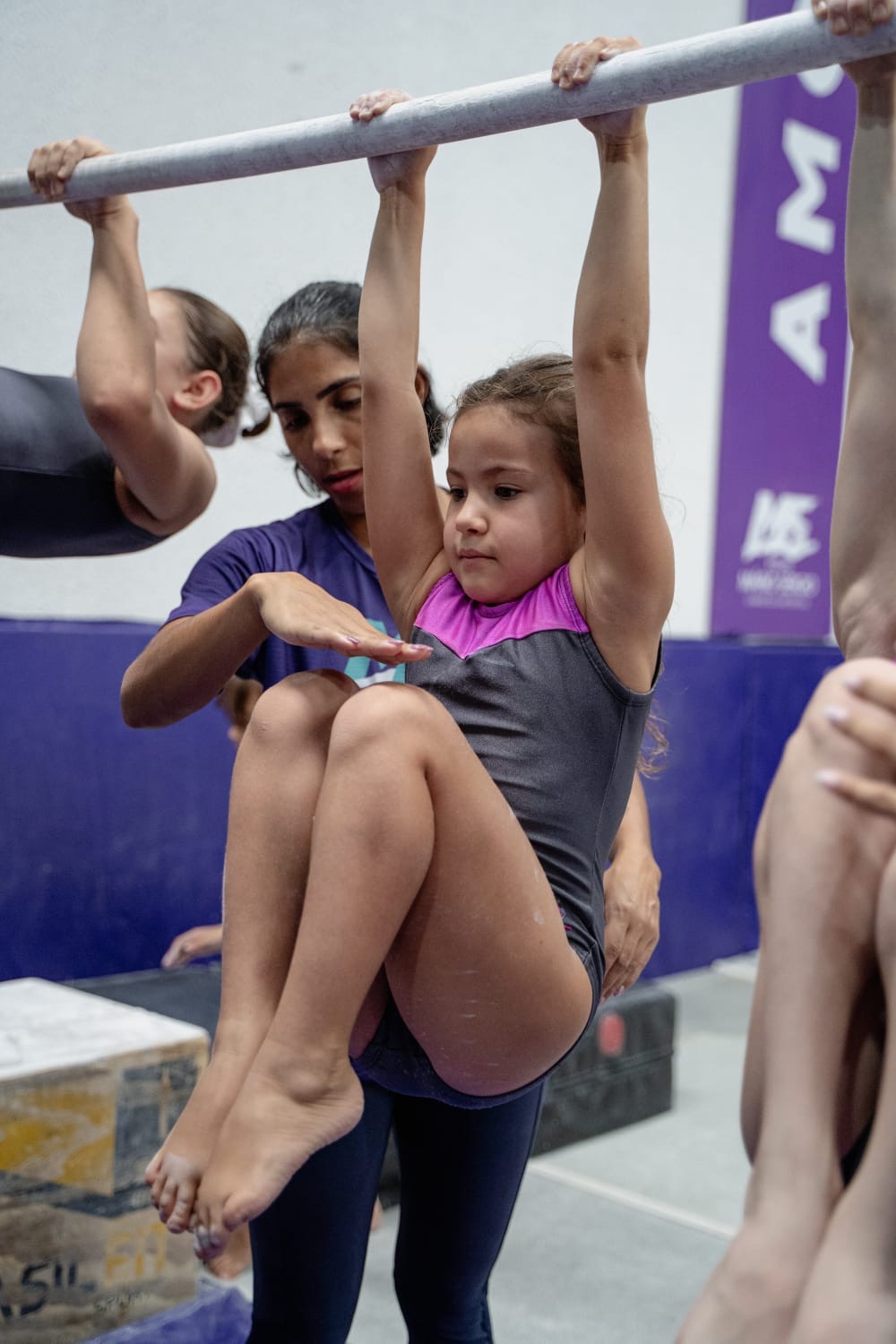 Ginástica artística cresce entre atividades extras de crianças em Goiás