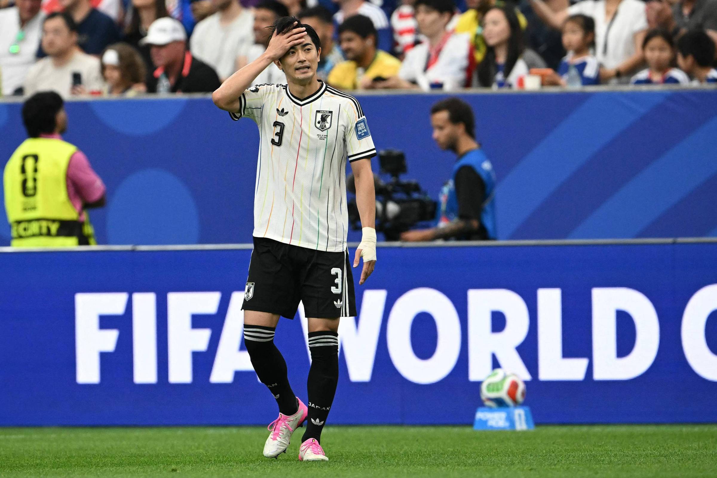 Japão é eliminado pela segunda vez consecutiva após abrir o placar na Copa do Mundo, repetindo padrão de 2018 e 2022