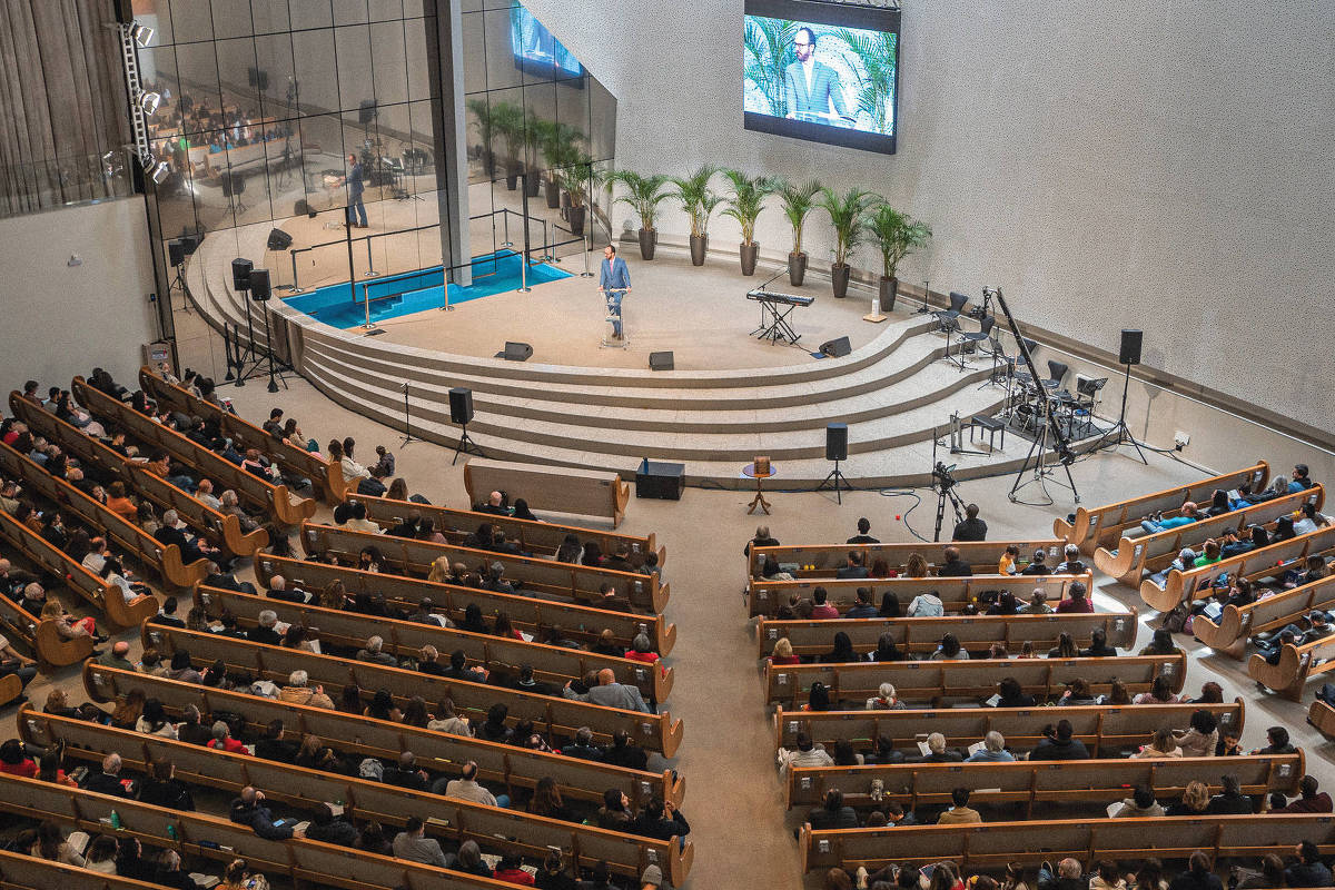 Igreja Adventista do Sétimo Dia reforça neutralidade política diante do avanço bolsonarista