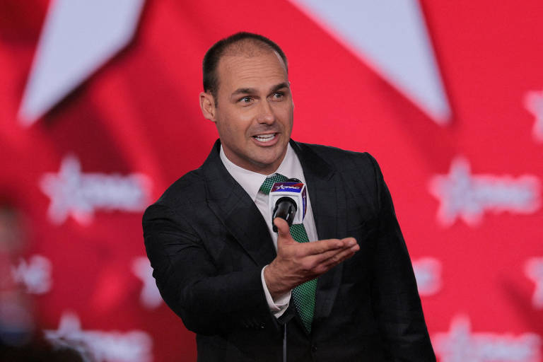 Eduardo Bolsonaro mandou salvar o Master?