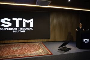 STM não pode revisar provas de condenações criminais decididas pelo STF, afirmam especialistas