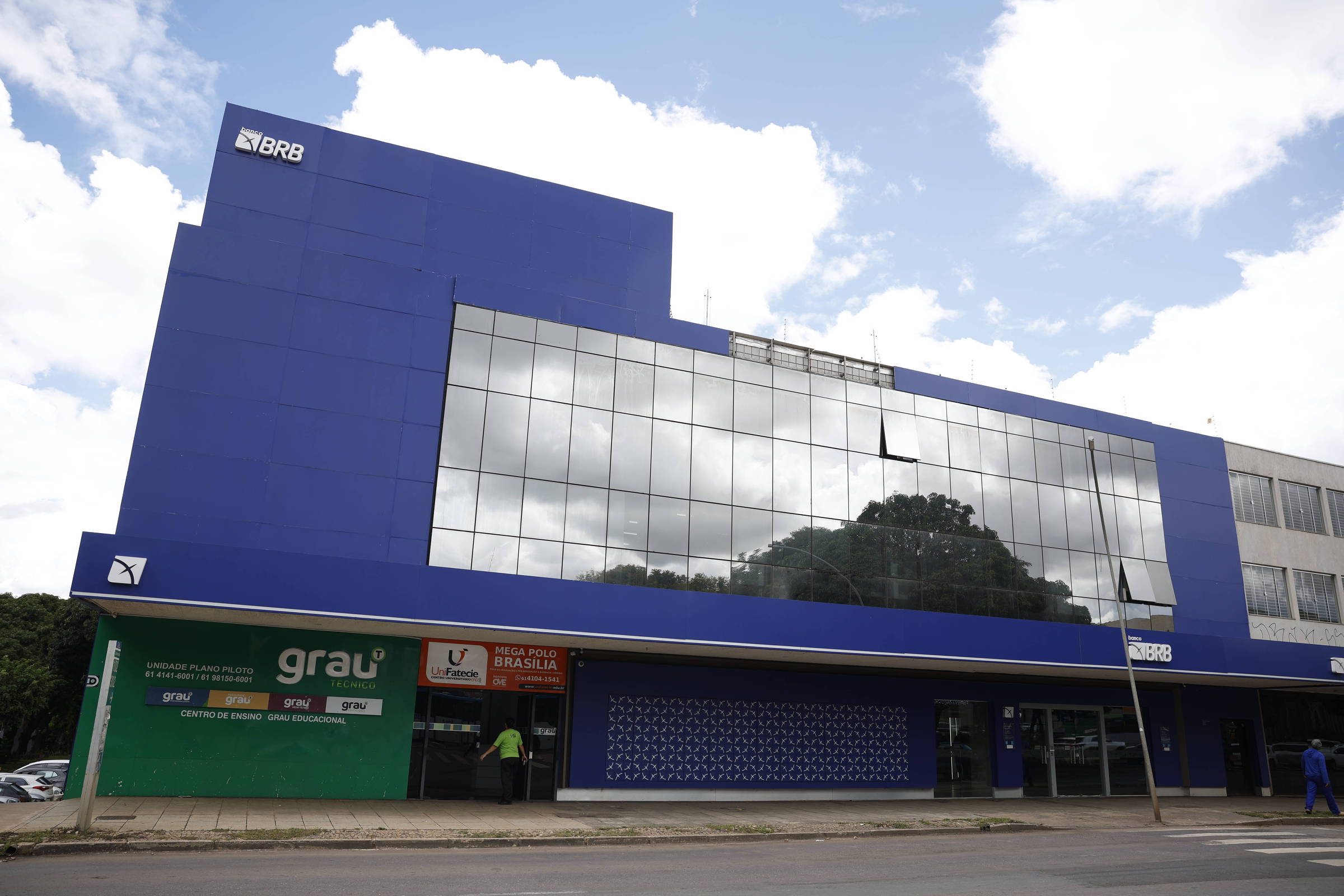 Tribunal de Contas do DF inicia investigação sobre empréstimo de R$ 6,6 bilhões ao BRB e solicita esclarecimentos ao governo local