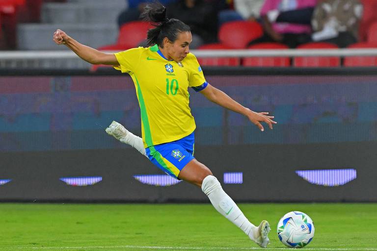 Messi ultrapassa Marta e se torna maior artilheiro da história das Copas do Mundo com 18 gols