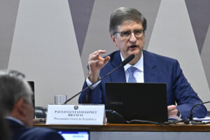 Procurador-geral Paulo Gonet destaca infiltração de facções criminosas nas eleições como prioridade da PGR em 2026