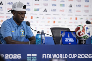 Vinicius Junior diz chegar à Copa no momento mais especial de sua carreira