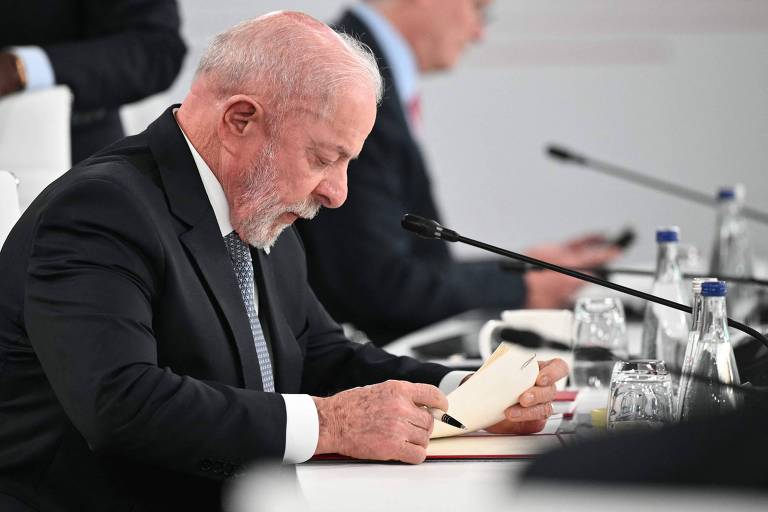 Lula afirma em áudio vazado no G7 que nunca foi esquerdista e defende caminho do meio
