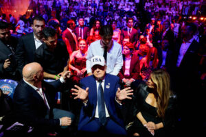 Justin Gaethje conquista título dos pesos-leves no UFC Freedom 250 na Casa Branca com Donald Trump presente