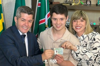 João Vitor de Paiva é primeiro condutor com síndrome de Down habilitado em Goiás (Foto: Detran-GO)